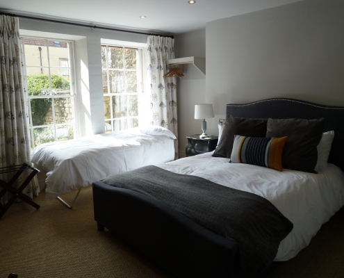 A Triple room at the Edgar Townhouse in Bath